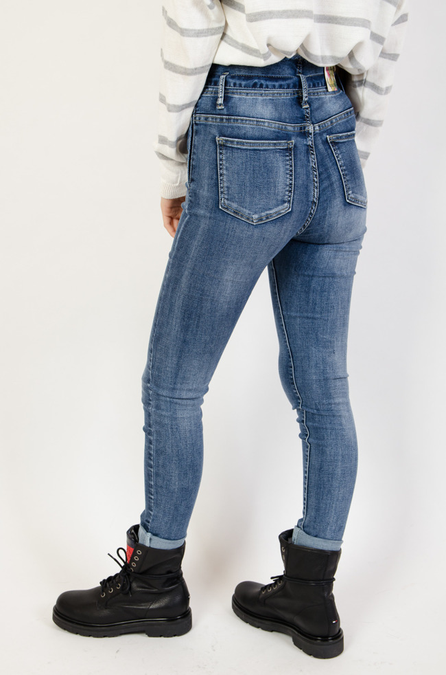 Spodnie jeansowe z wysokim stanem + pasek 