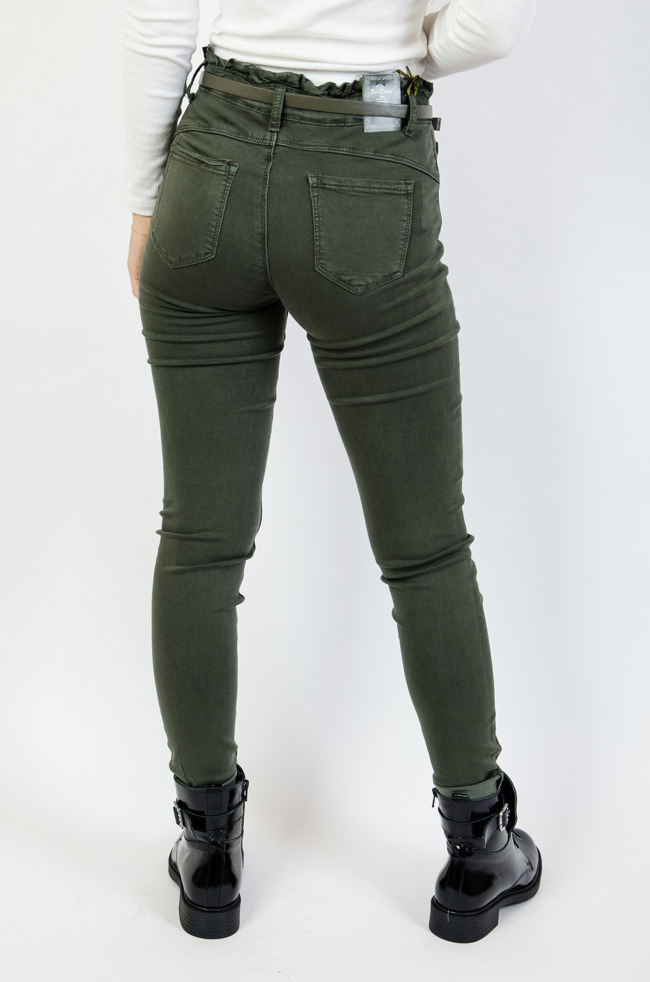 Zielone spodnie skinny z wysokim stanem + pasek 